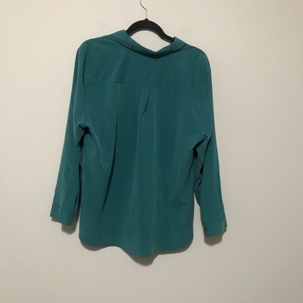 NWT Chico’s Silky Soft Tunic - Picture 3 of 8